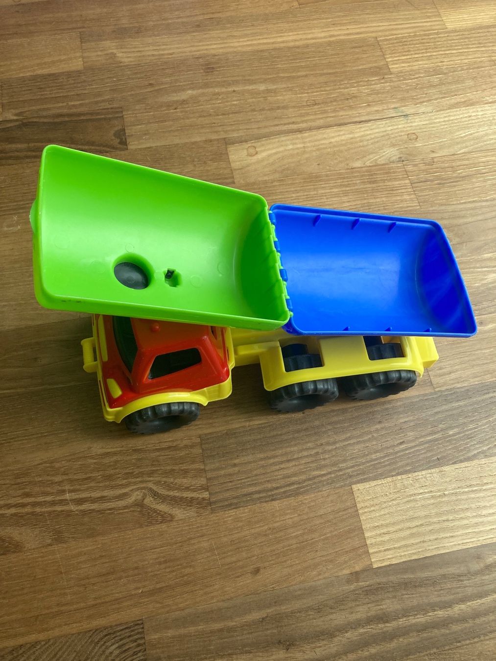 Giocattoli: Sandkasten Spielzeugtrack – Usato da Luzern venduto da Aldabema 1