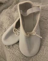 NEUE Leder-Ballettschläppli Gr. 29 der Marke 1st Position