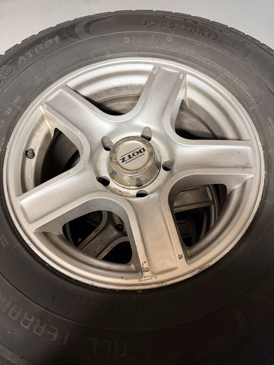 Pneumatici & Ruote complete: Roues complètes Dodge Ram – Usato da Donneloye venduto da Edelweiss_jeep 7