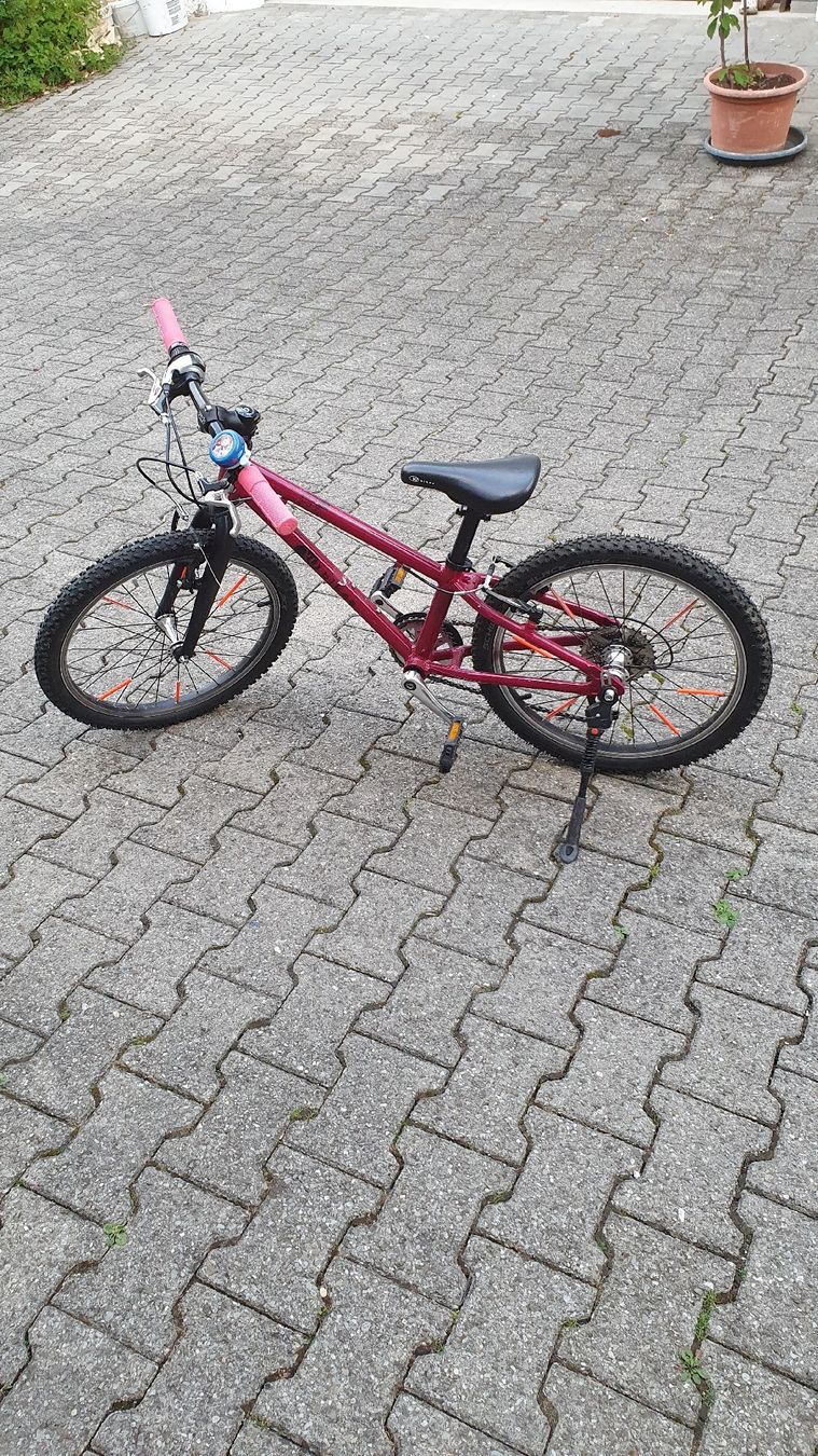 Vélos: Kinderfahrrad. Velo 20 Zoll – D'occasion à Lengnau BE par Yaunel 2
