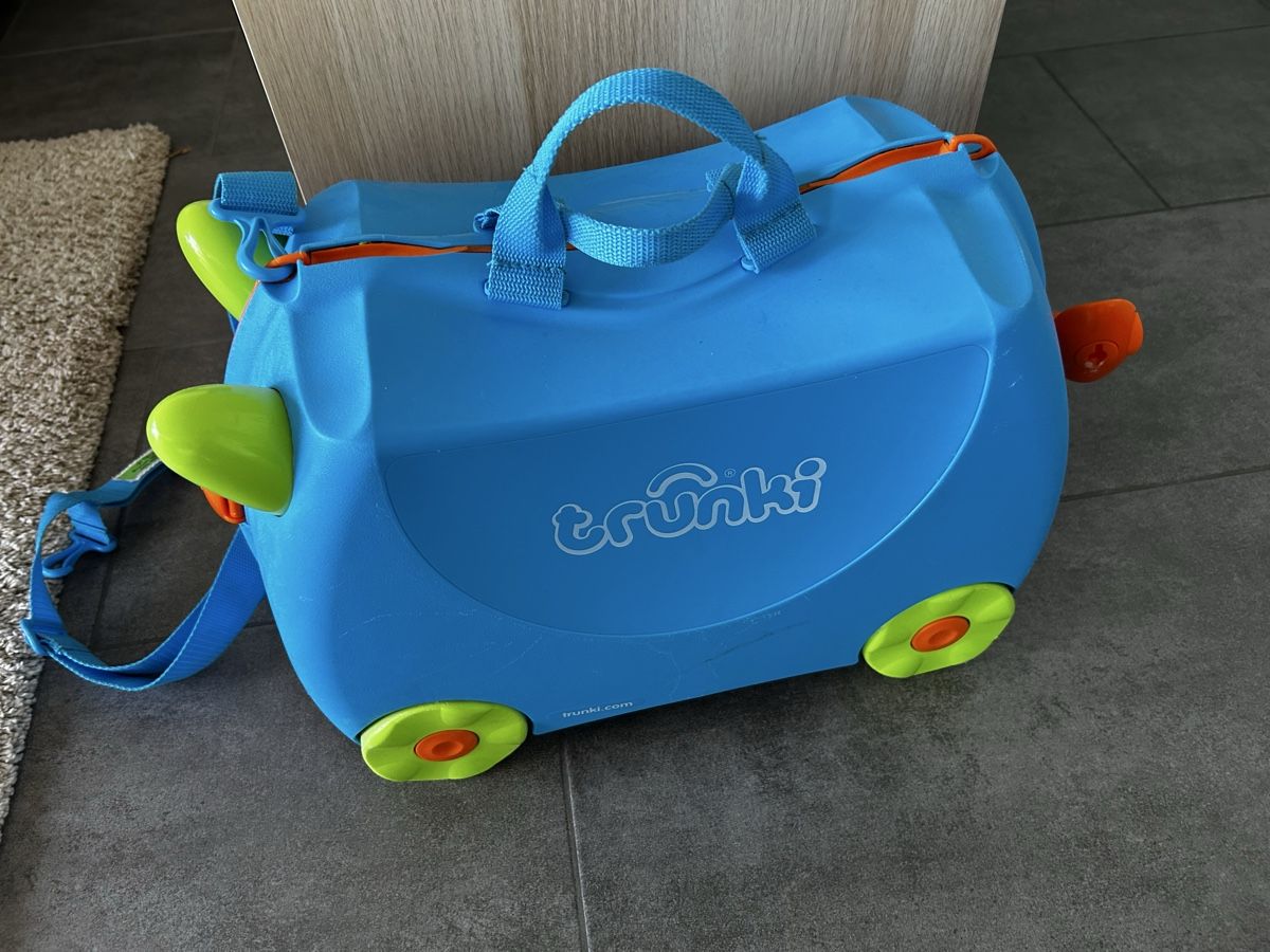 Trunki Valigie: Valise enfant Trunki bleu – Usato da Gorgier venduto da hcaroline4