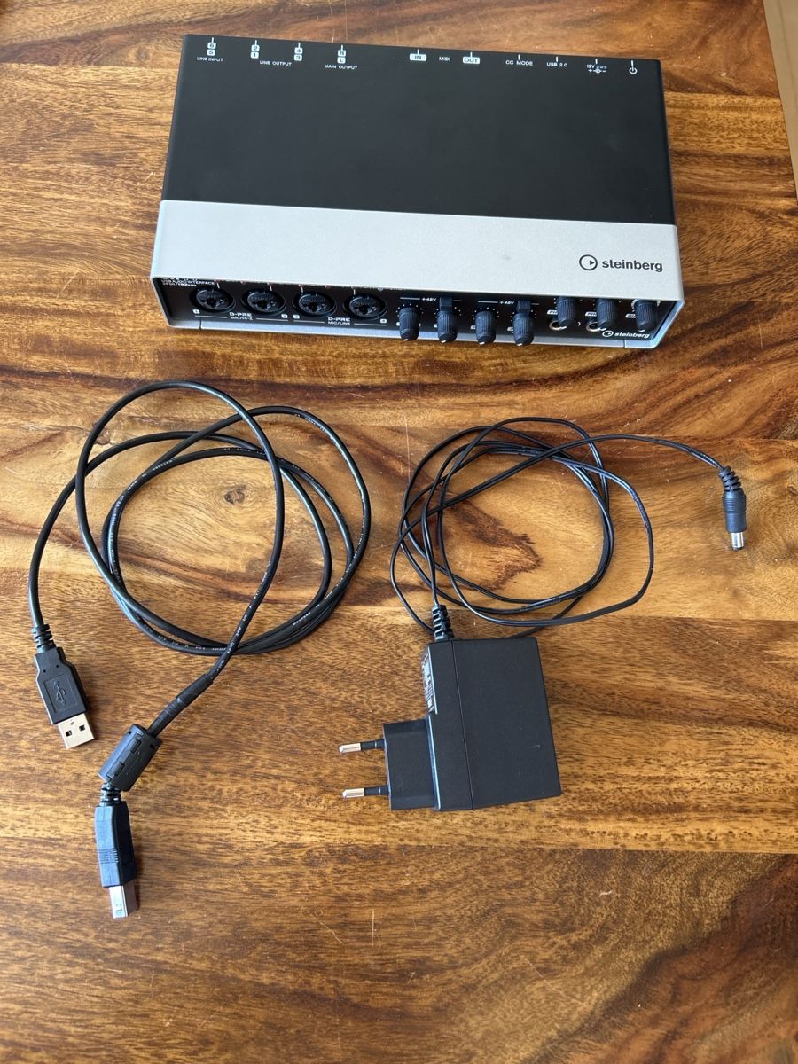 Attrezzatura per studi di registrazione: Steinberg UR44 USB Audio Interface, inkl. Netzteil & USB-Kab – Usato da Uzwil venduto da a_aader 2