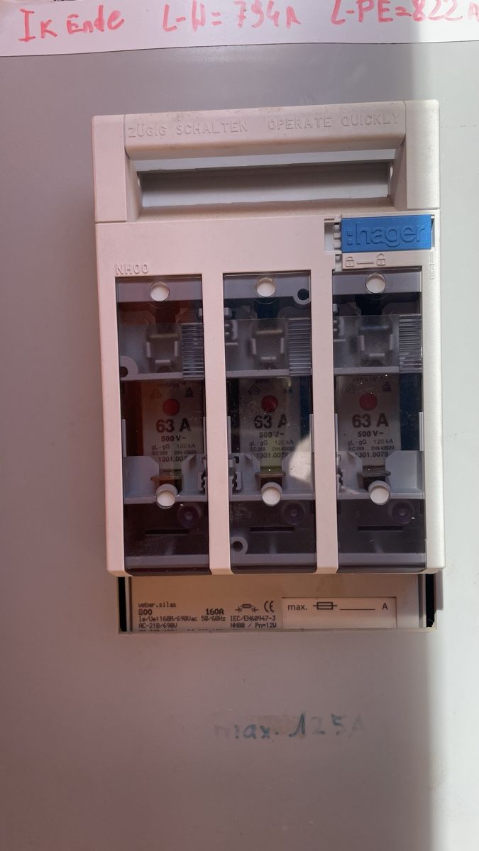 Elettrotecnica: Baustromverteiler Bauprovisorium Stromverteiler 63A Fi Typ B – Usato da Zürich venduto da felix.good 5