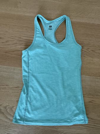 Sporttop H&M Grösse xs hellblau 