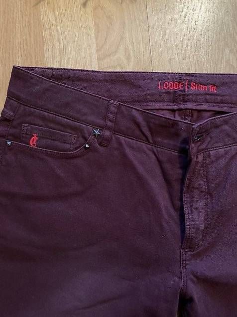 IKKS Pantaloni: Pantalon bordeau IKkS I.Code gr. 40 – Usato da Icogne venduto da luna.16 1