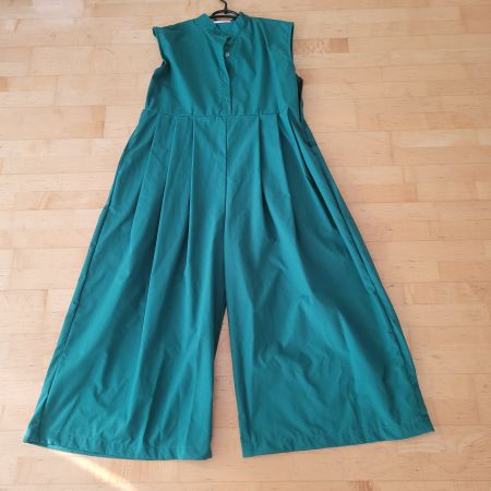 Damen Jumpsuit grün neu one Size