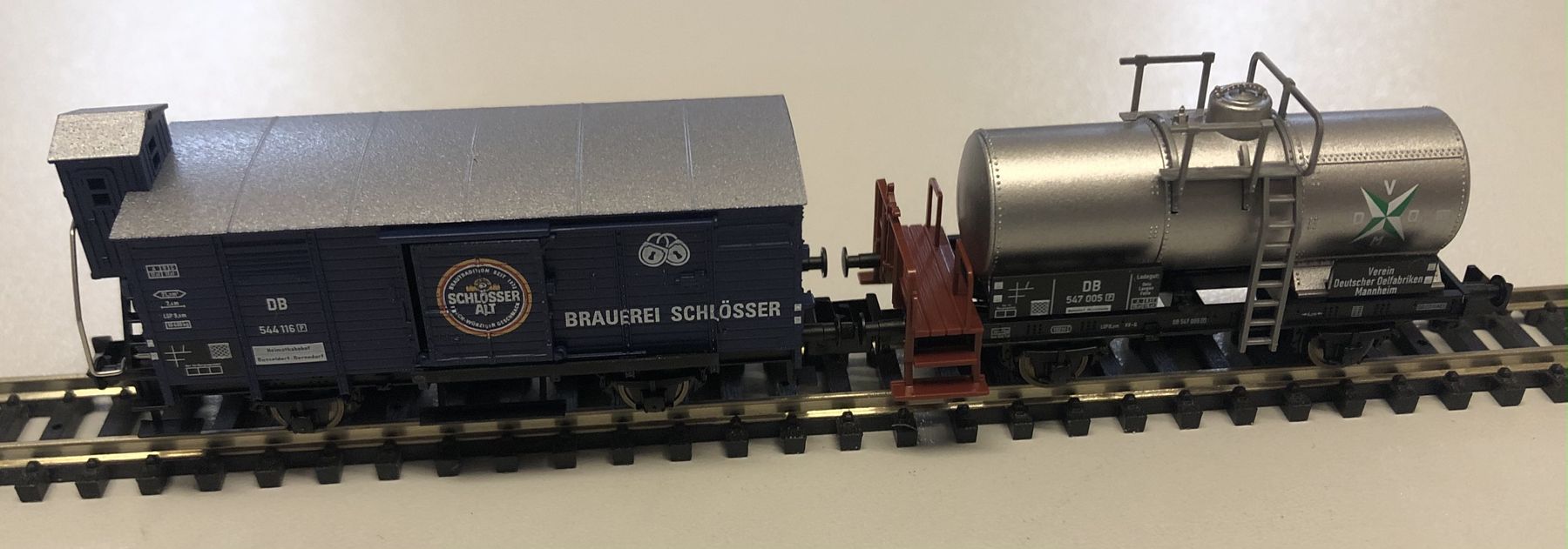 Fleischmann Modellini di ferrovie: Fleischmann N / 8359 + 8426 / DB / Güterwagen-Set - 05 – Nuovo e nell'imballaggio originale da Eggersriet venduto da uncletoni 1
