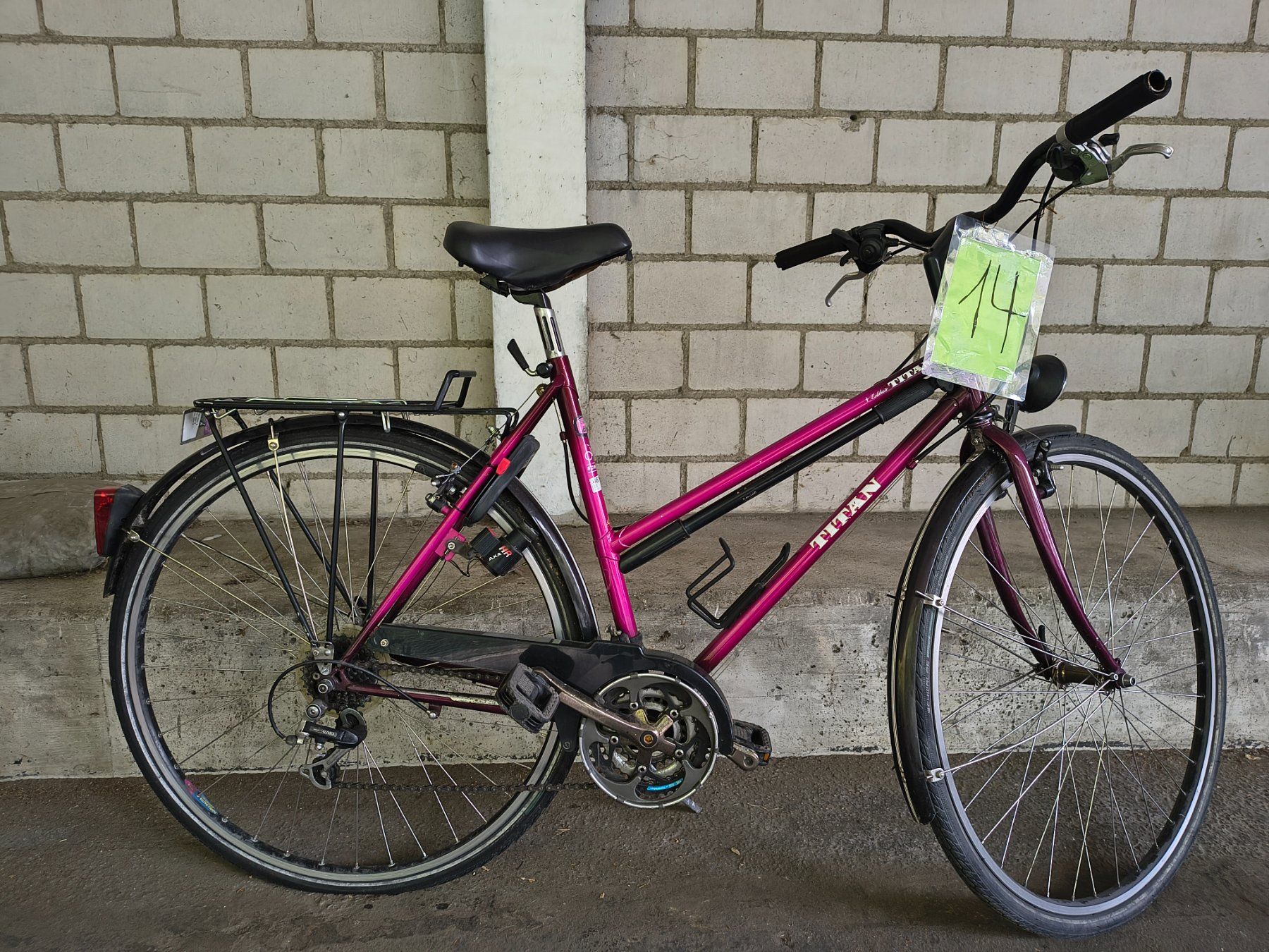 Vélos: Velo 14 – Défectueux à Winterthur par VeloordnungFundbuero
