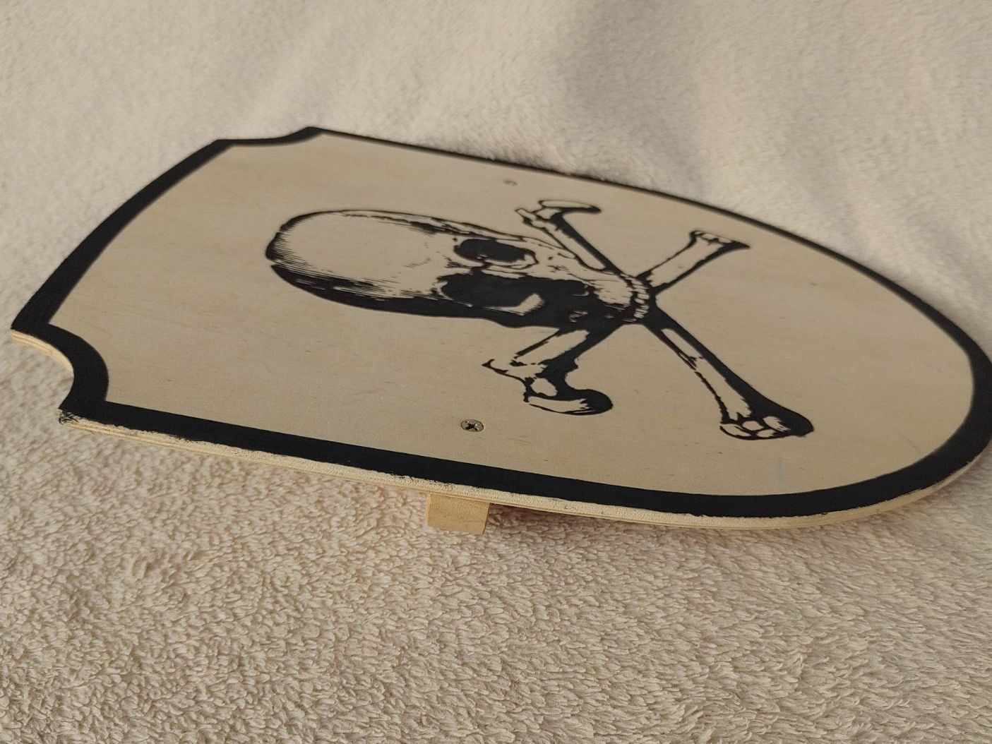 Spielzeuge: Piratenschild aus Holz – Gebraucht aus Strengelbach von Phorensic_30 1