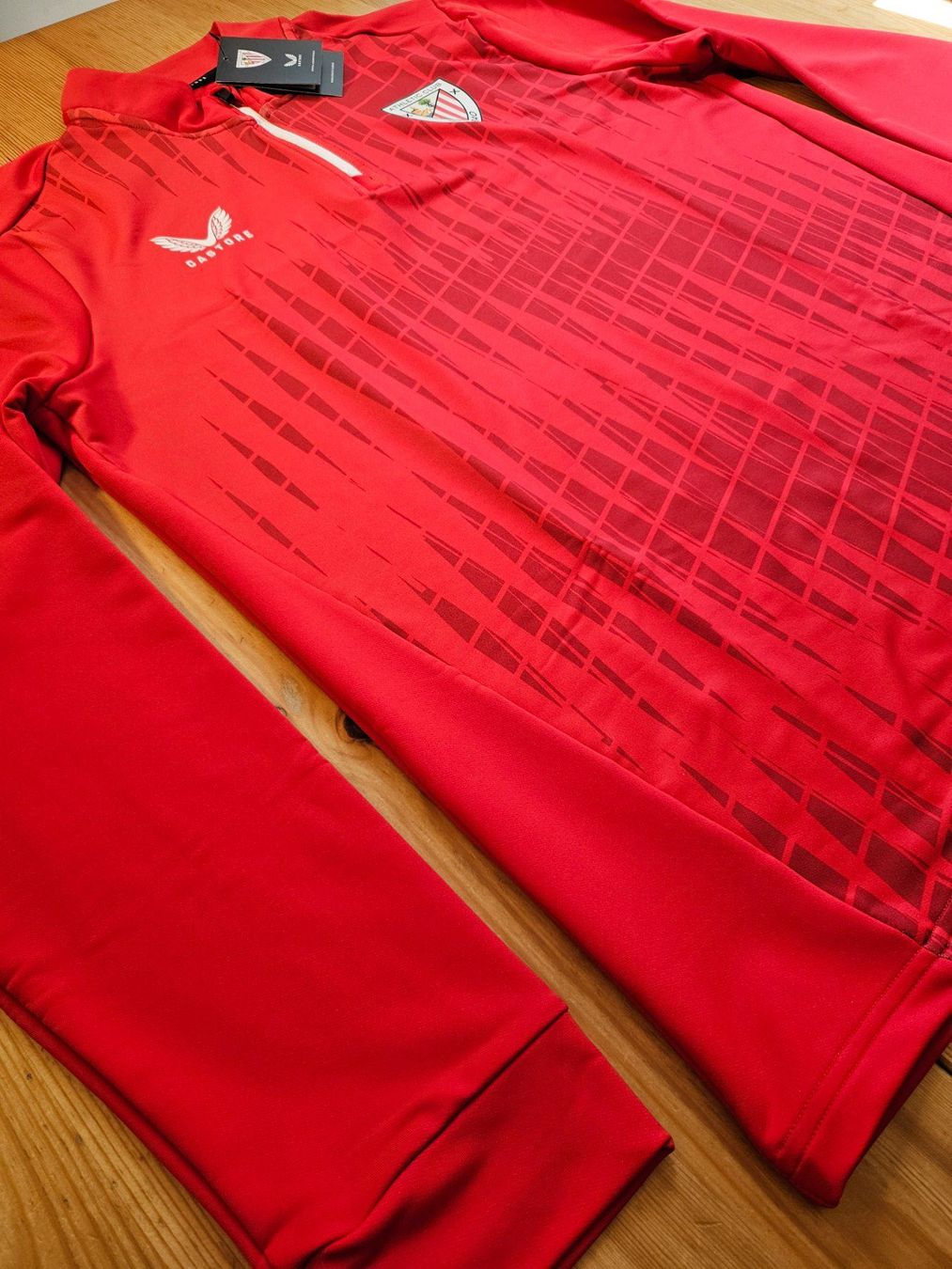 Canottiere & Pantaloni: Athletic Bilbao Trainingsoberteil Castore NEU L Spanien – Nuovo (secondo la descrizione) da Hägglingen venduto da United-Village-Trade 2