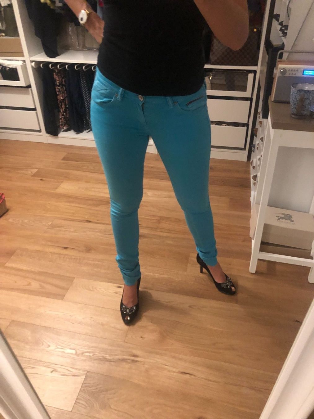 Tommy Hilfiger Jeans: Hilfiger Hose wie neu 28/32 – Gebraucht aus Pfaffhausen von Klaras_second_hand 1