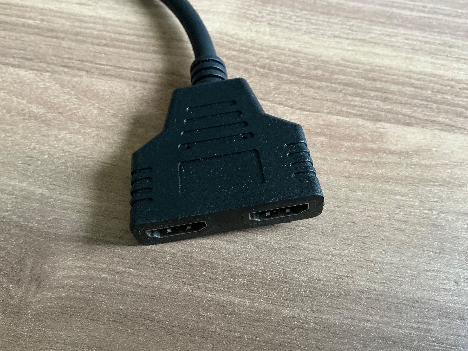 Kabel: HDMI Y-Splitter – Gebraucht aus Zürich von hub_h8vk 2