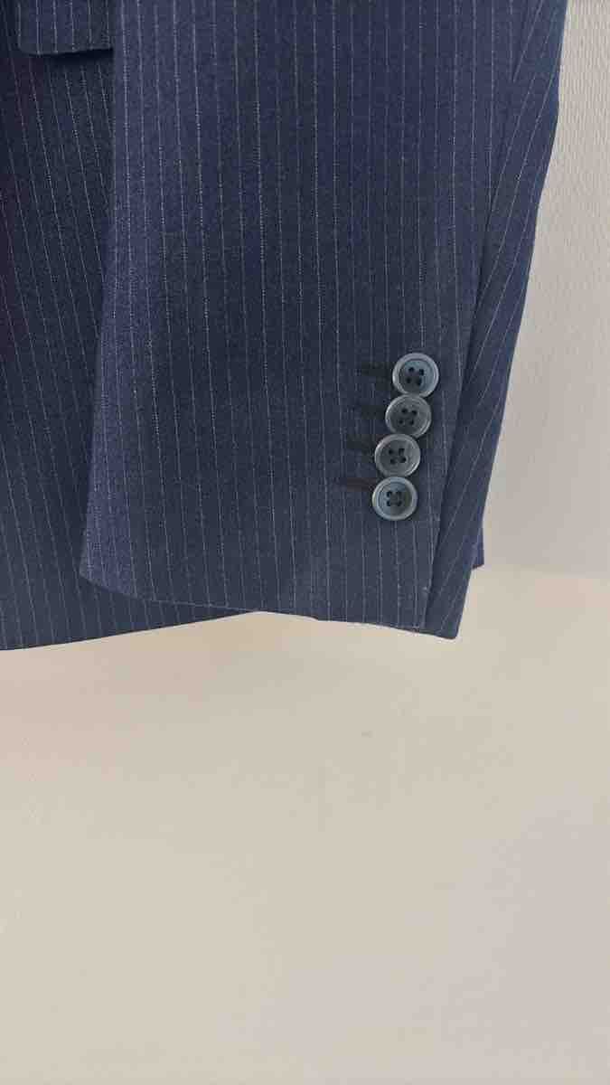 Completi, tute sportive e funzionali: Aristoteli Bitsiani Pin Stripe Suit, Blue – Nuovo (secondo la descrizione) da Zürich venduto da janders 2