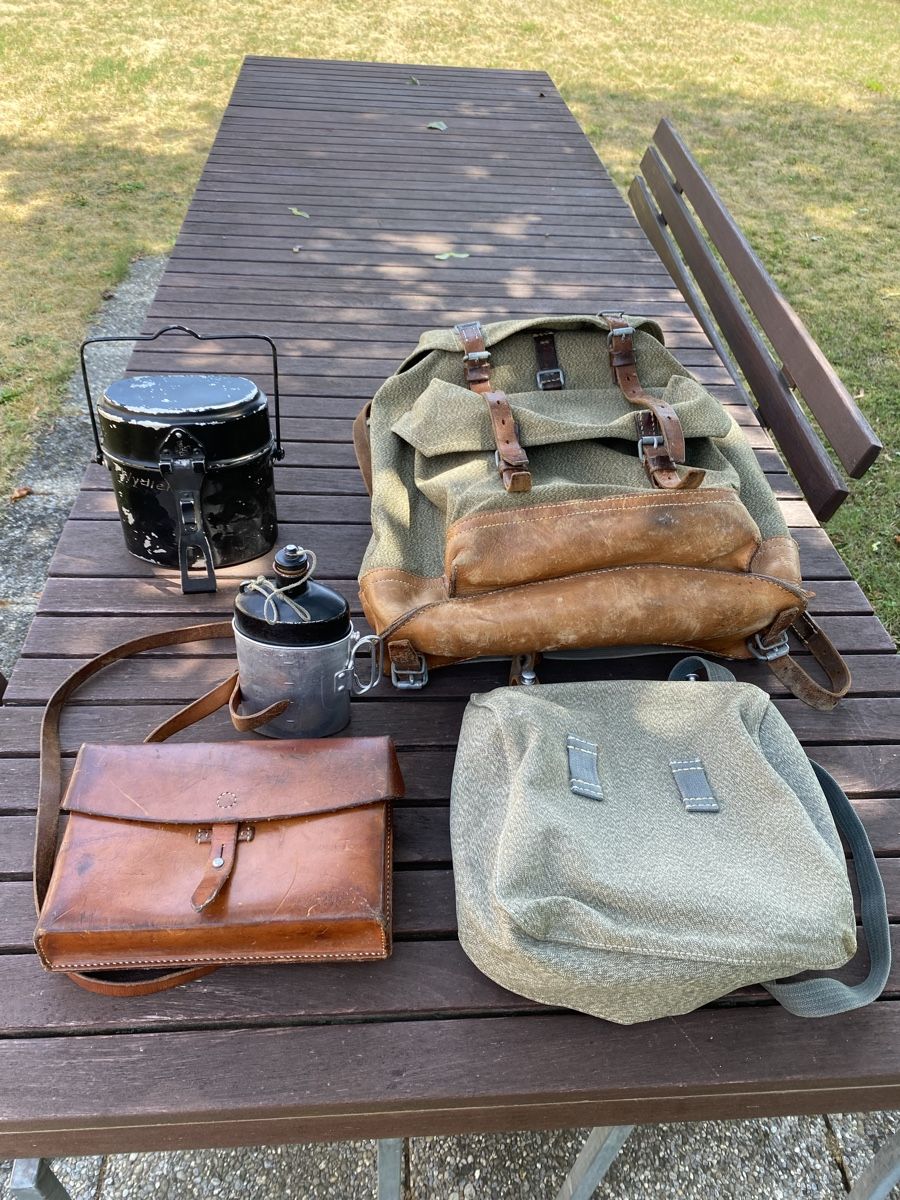 Armée suisse Sacs à dos: Armee Rucksack und Taschen Set mit Kochgeschirr  – D'occasion à Embrach par bea_8424 5