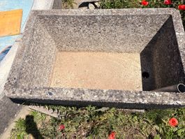 Beton-Becken Aussenbereich 100cm x 50cm x 40cm gebraucht