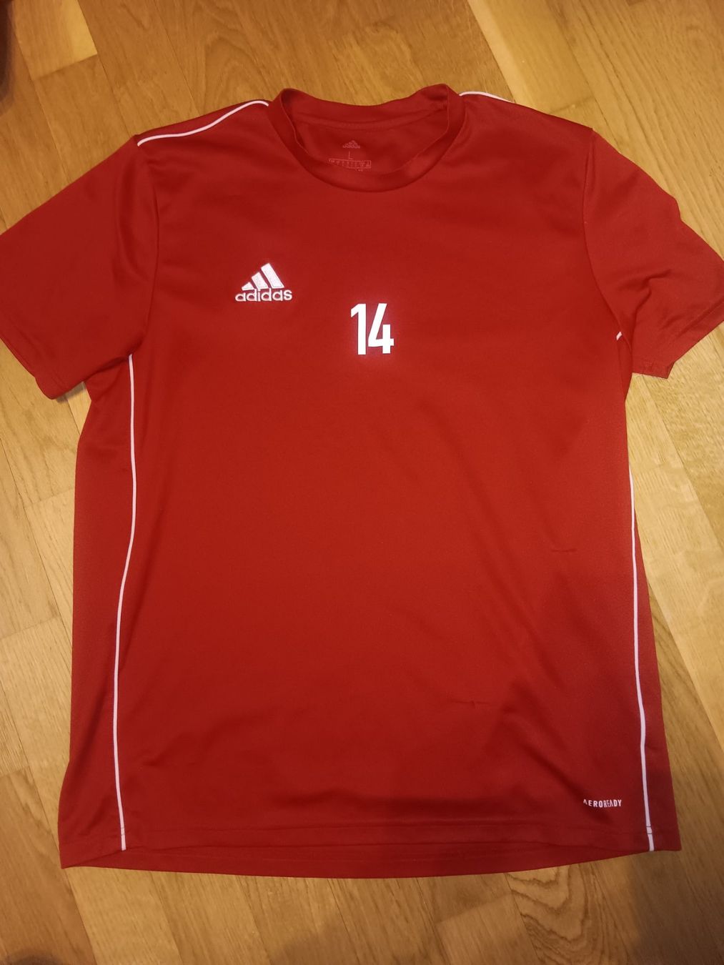 Adidas T-shirt: Trainings Adidas Shirt ,Gr L – Usato da Oftringen venduto da joa_bbm2