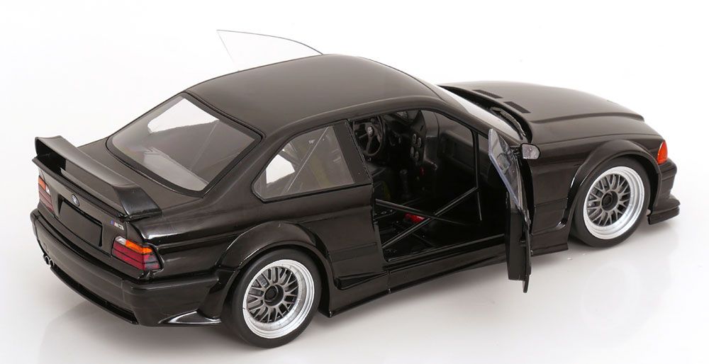 BMW Modellini d'auto: BMW M3 E36 GTR PLAIN BODY BLACK 1:18 WERK83 – Nuovo e nell'imballaggio originale da Suhr venduto da Moebelsiralfred 3