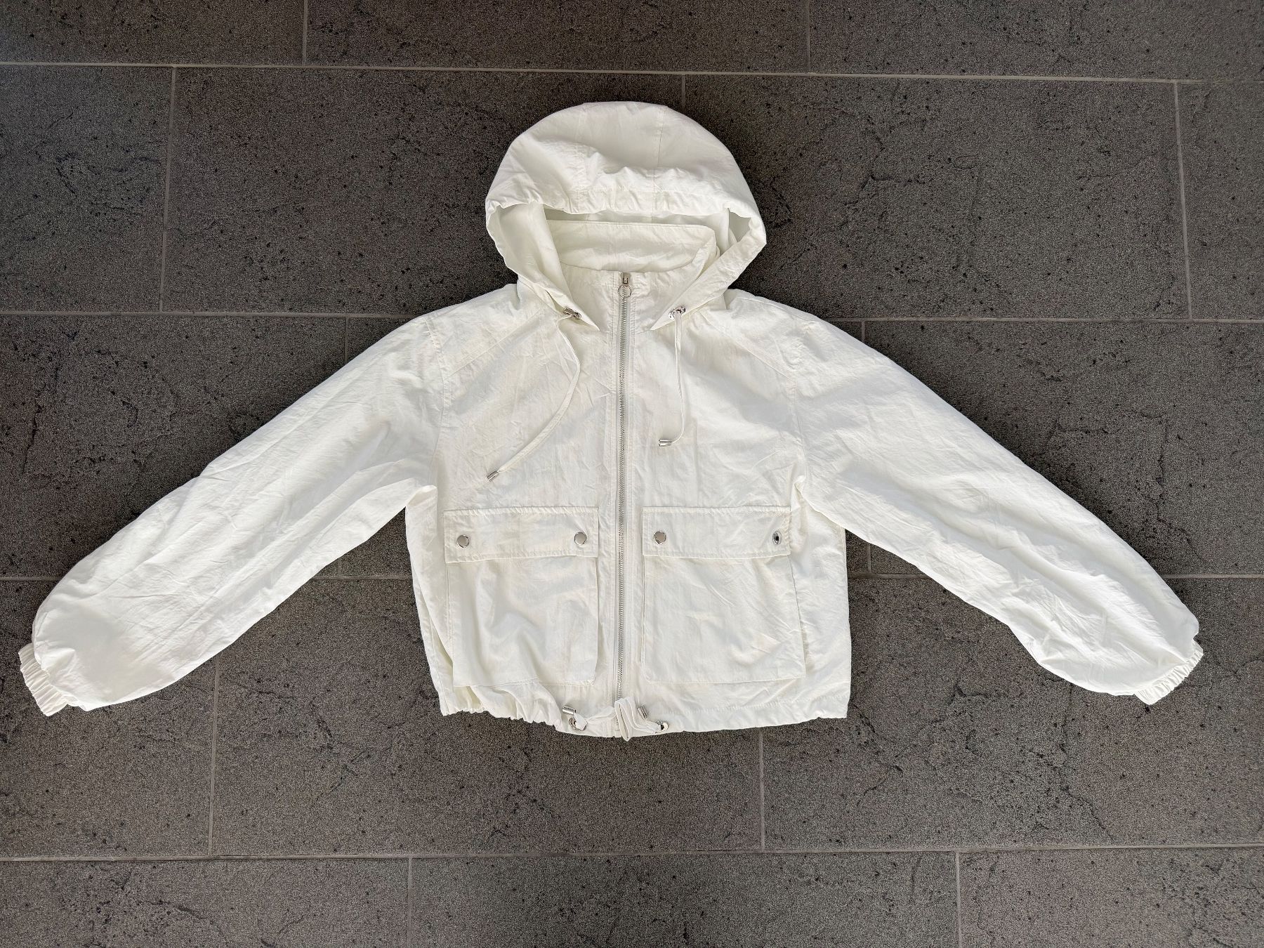 Pull&Bear Jacken & Mäntel: Pull&Bear Jacke Kapuze Grösse M – Neu (gemäss Beschreibung) aus Rupperswil von Nila_7