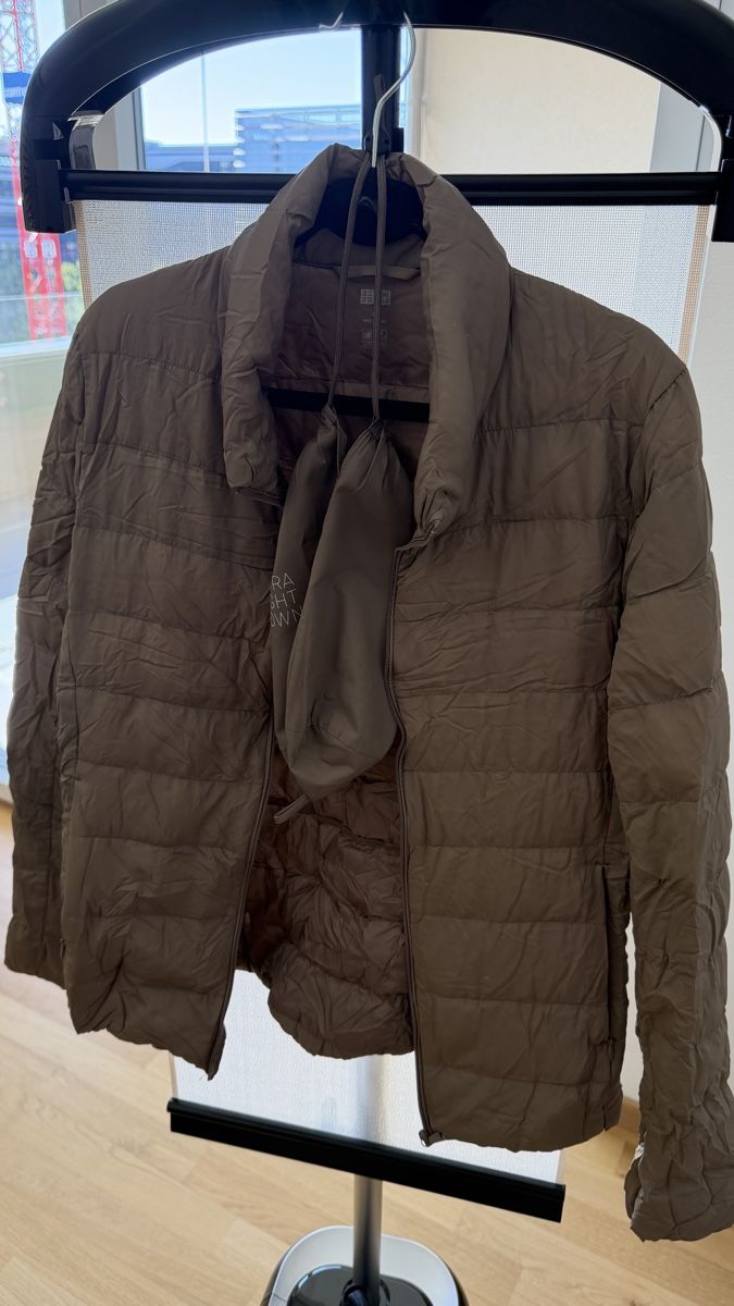 Uniqlo Jacken: UNIQLO Ultra Light Down jacket – Gebraucht aus Glattpark (Opfikon) von swi_wk9j