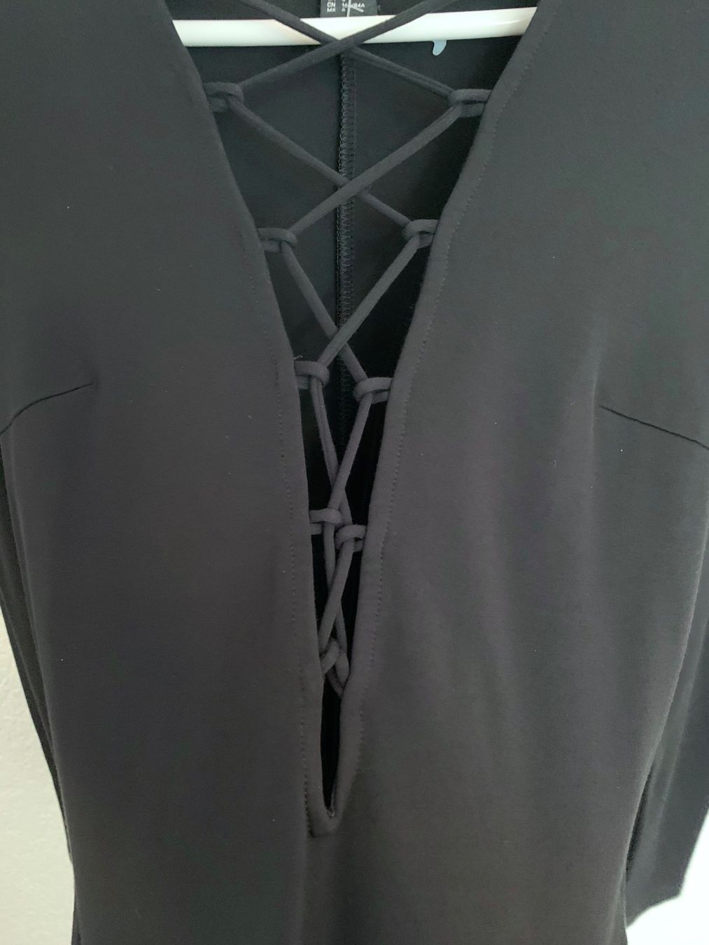 Tops: H&M Body mit Schnürung Gr. 36 – Gebraucht aus Fislisbach von KolibriSecondhand 5