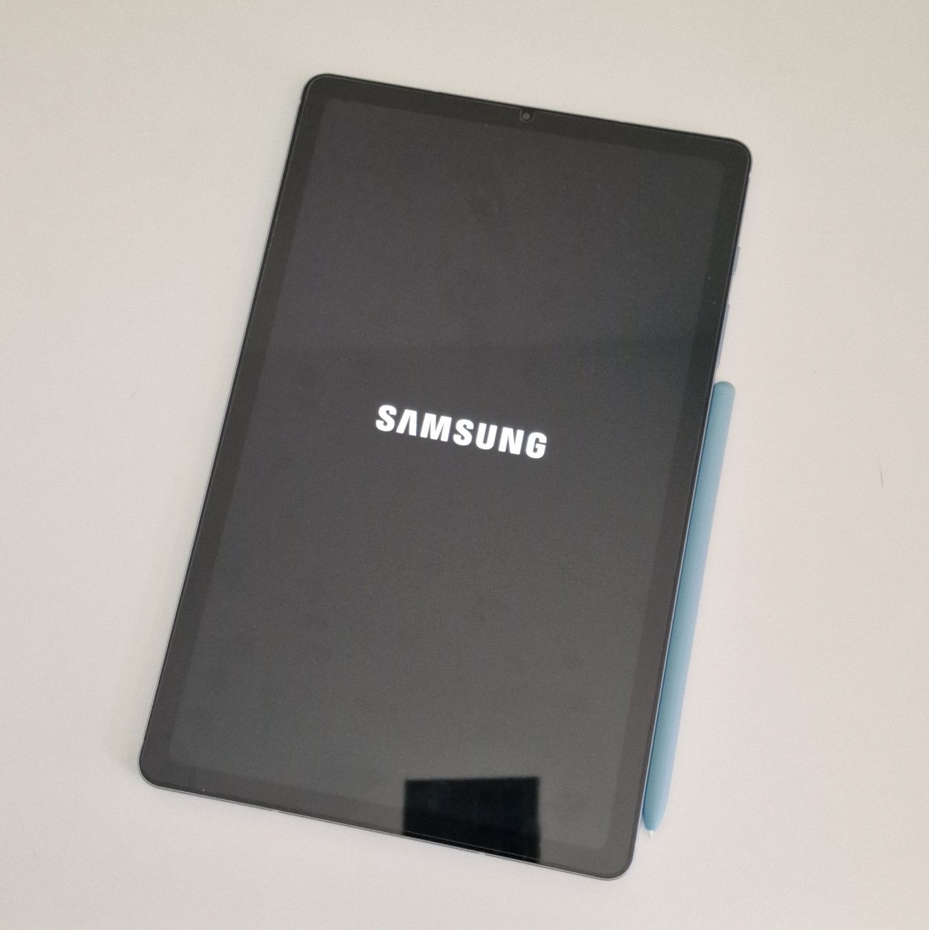 Samsung Tablet PC: Samsung Tab S6 Lite Tablette mit Stift und Hülle – Usato da Olten venduto da papalbina