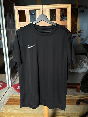 Black Sport Nike T-shirt size XL