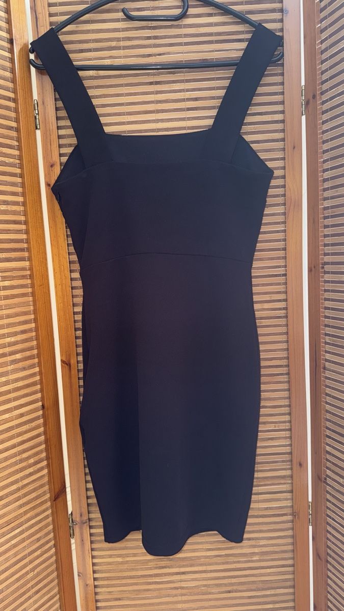 Kleider: Bodycon Kleid Amisu. 38, schwarz – Gebraucht aus Gümligen von morticiaaddams 2