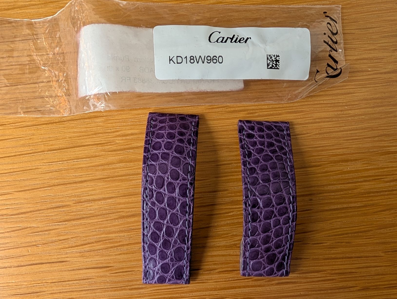 Cartier Bracciali & Braccialetti: Bracelet Cartier cuir purple – Usato da Genève venduto da marcheeba