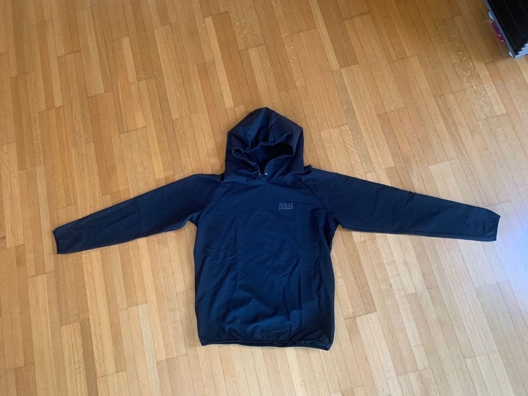 Maglioni & Felpe: Outdoor Hoody – Usato da Bülach venduto da frische_brise