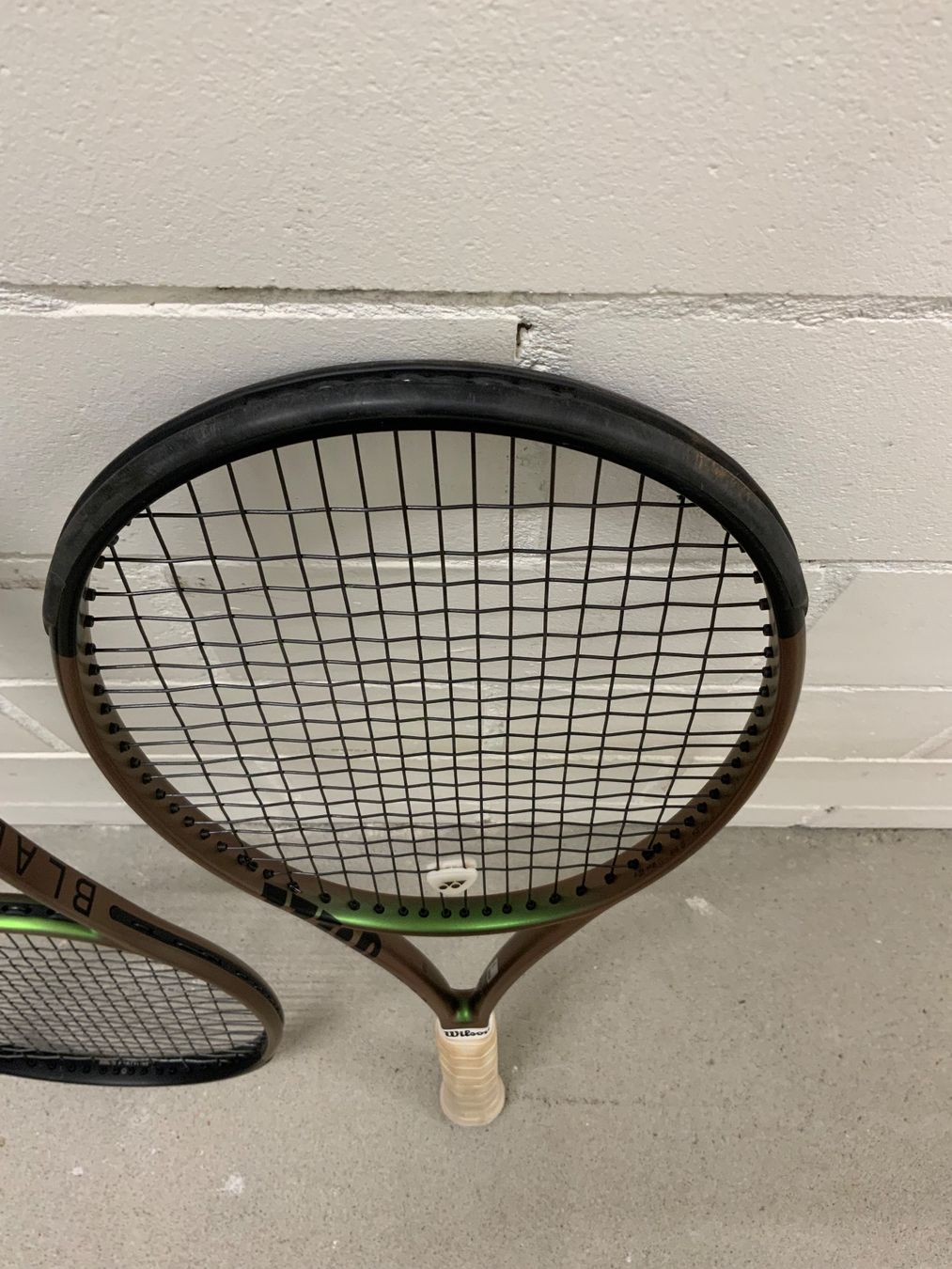 Racchette: Wilson Blade 98 V8. 2 St – Usato da Bülach venduto da GeorgiD 2