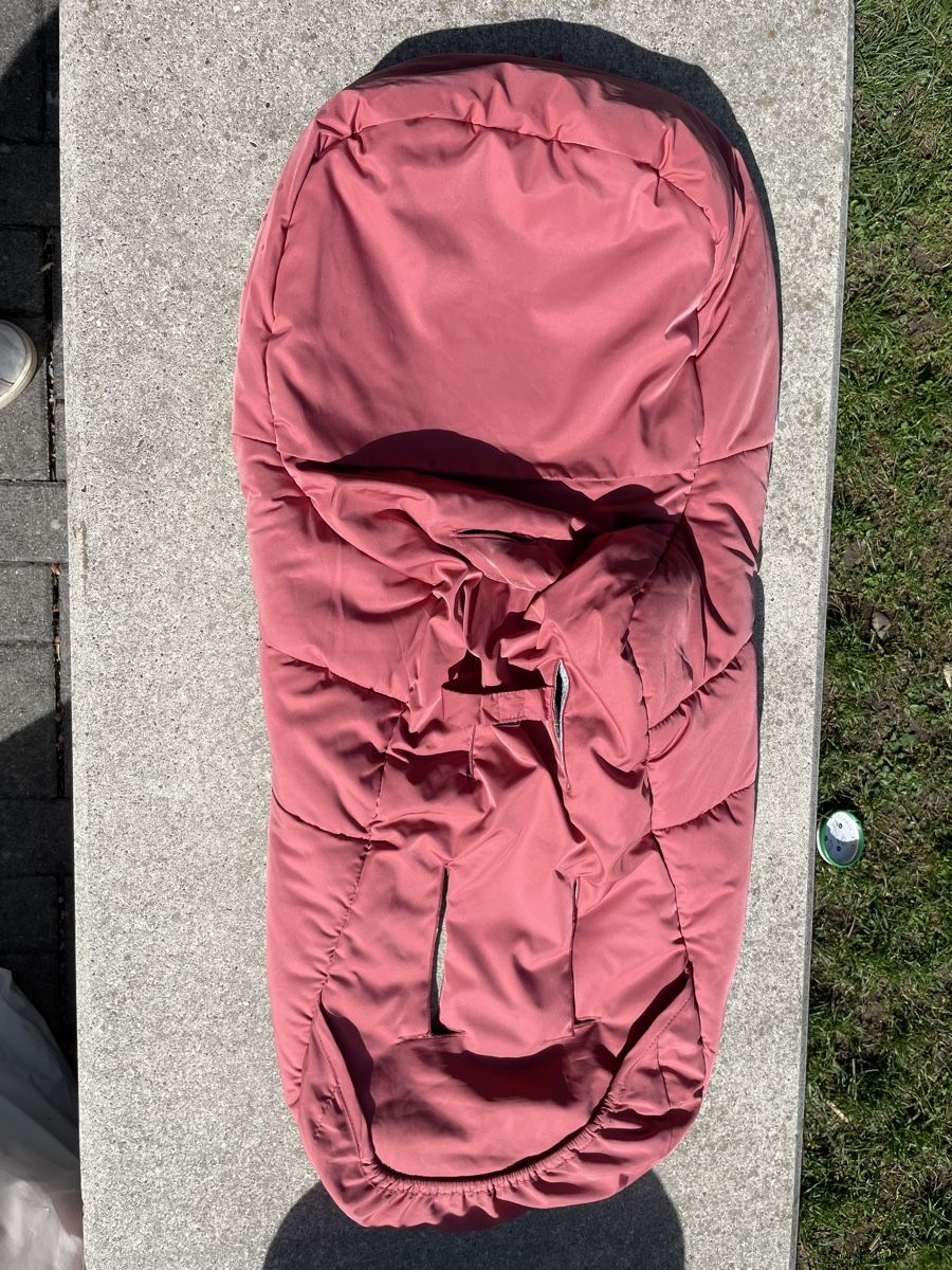 Bugaboo Sacchi a pelo: Bugaboo Winter Fusssack. Nur Einzeln. – Usato da Winterthur venduto da Tietsch 2