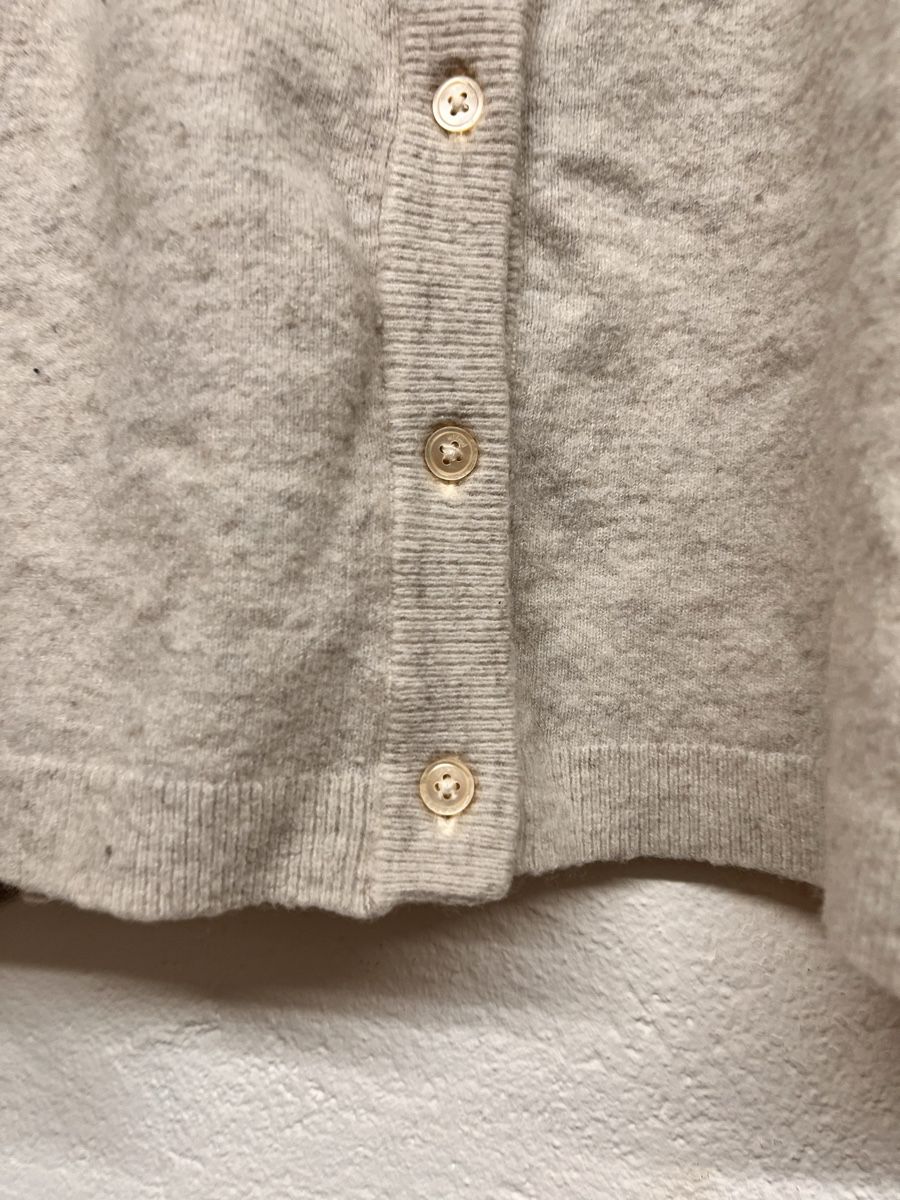 Pullover & Sweatshirts: Wilfred Grey Wool blend Cardigan, Size L – Gebraucht aus Lausanne von Danash 1
