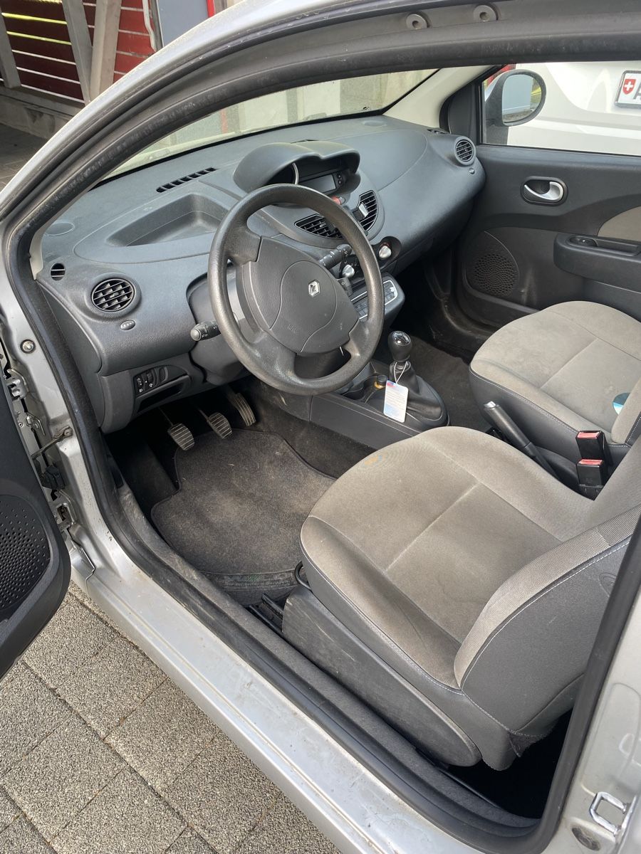 Renault Autos: Renault Twingo – D'occasion à Holziken par oversteering 6
