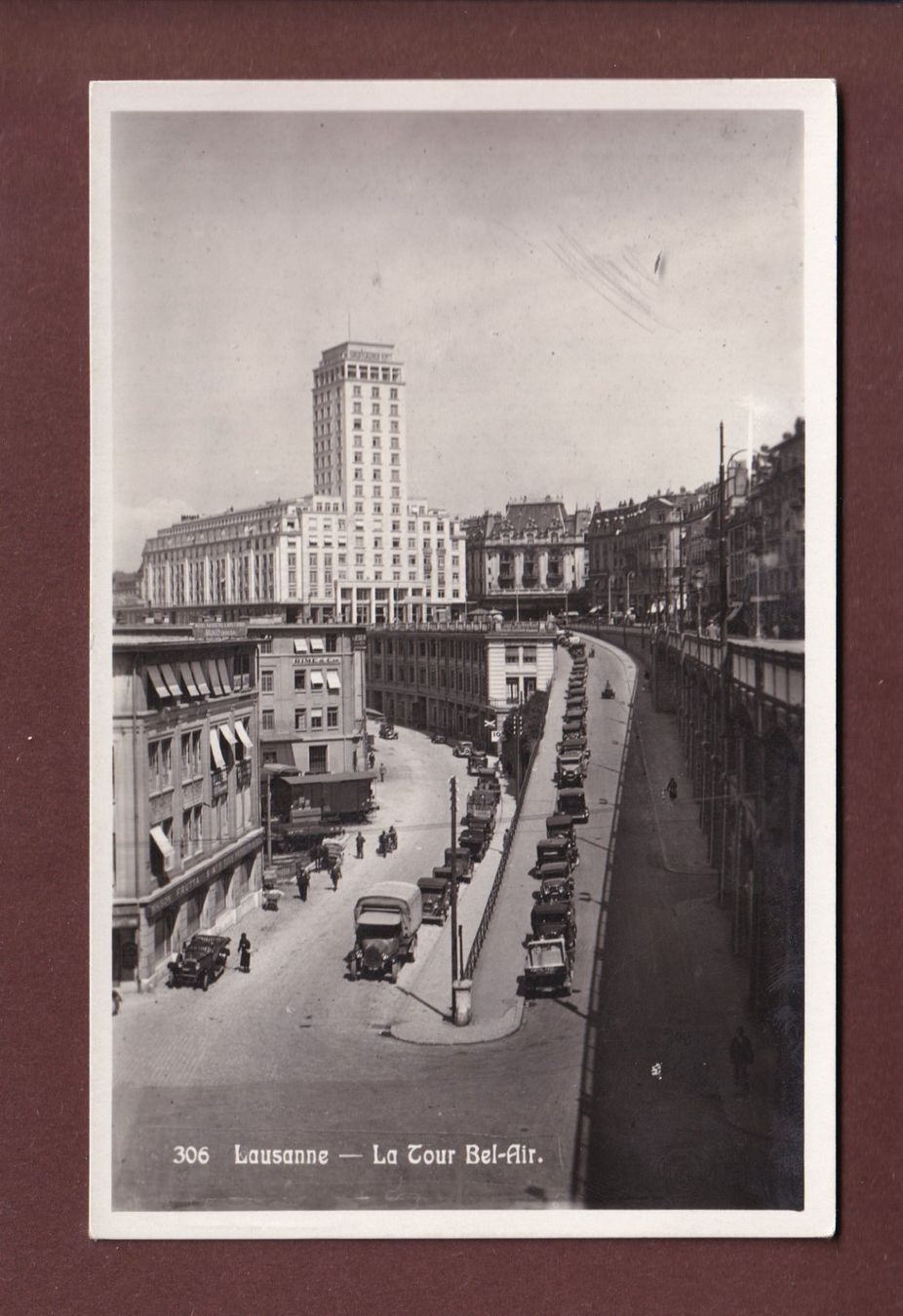 Cartoline postali: LAUSANNE - Tour Bel-Air - 1933 – Usato da Pully venduto da nicecards-shop
