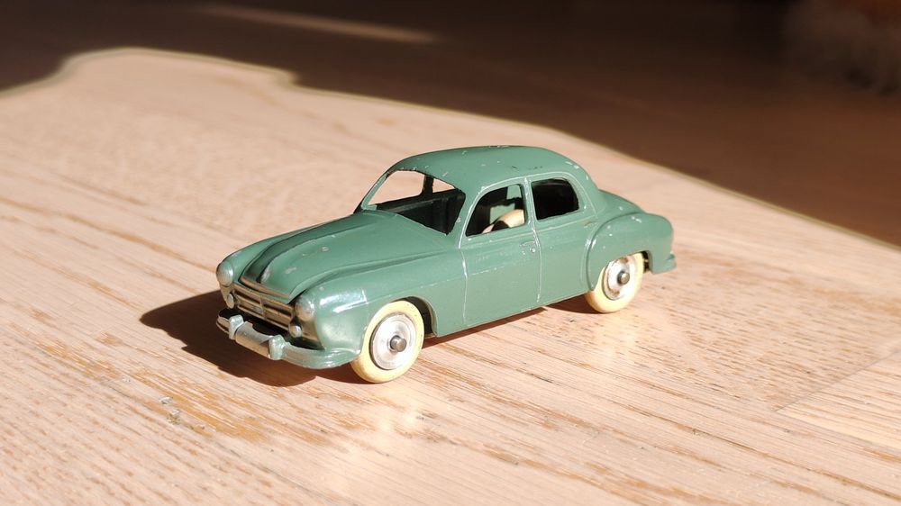 Miniature CIJ Renault Frégate 32 Cm – échelle 1/14 – Rare – N°5.51 – Phare