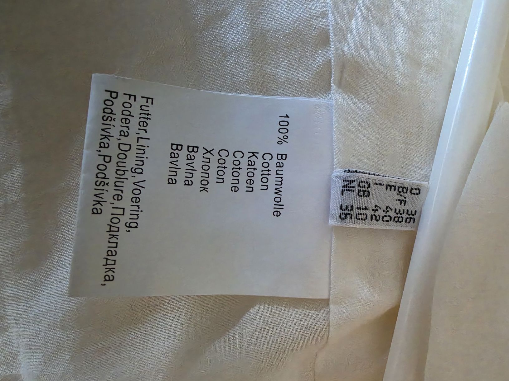Robes: WHITE LABEL SPITZENKLEID GR.36 ECRU – D'occasion à Adlikon par jahr01 9