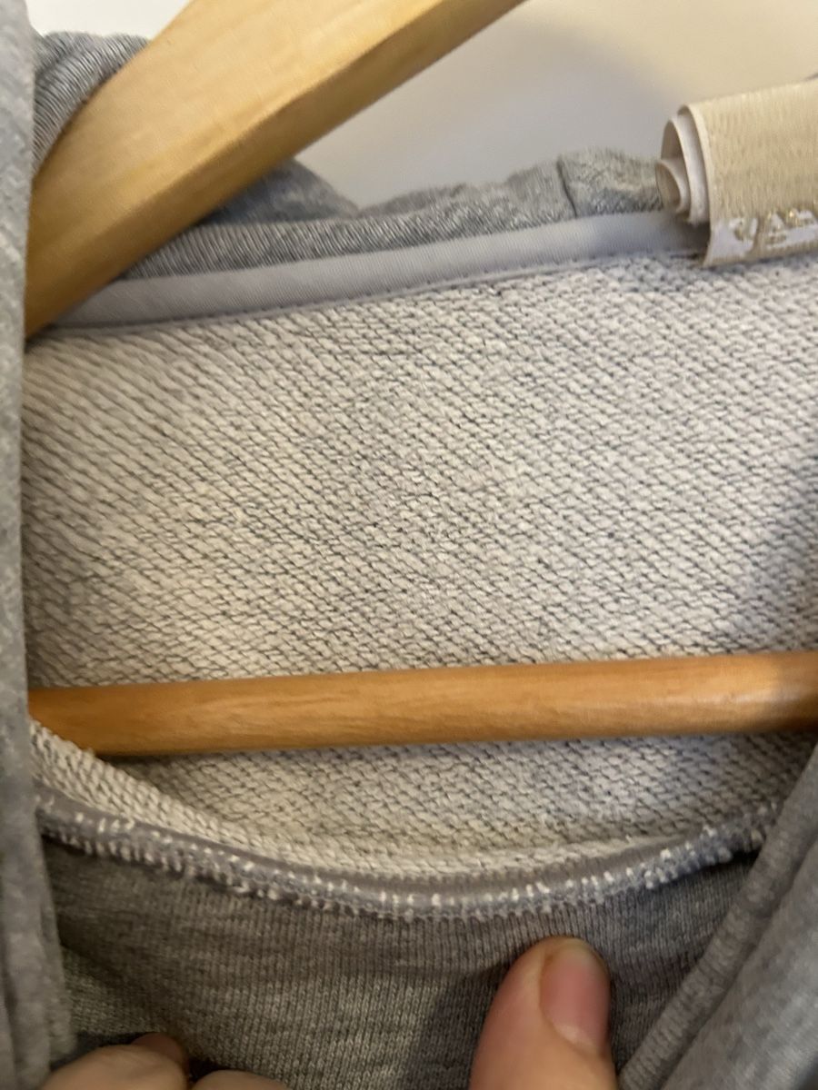 Canottiere & Pantaloni: Dizzit Grey Hoodie, Size Medium – Usato da Zürich venduto da mai_sxv7 2