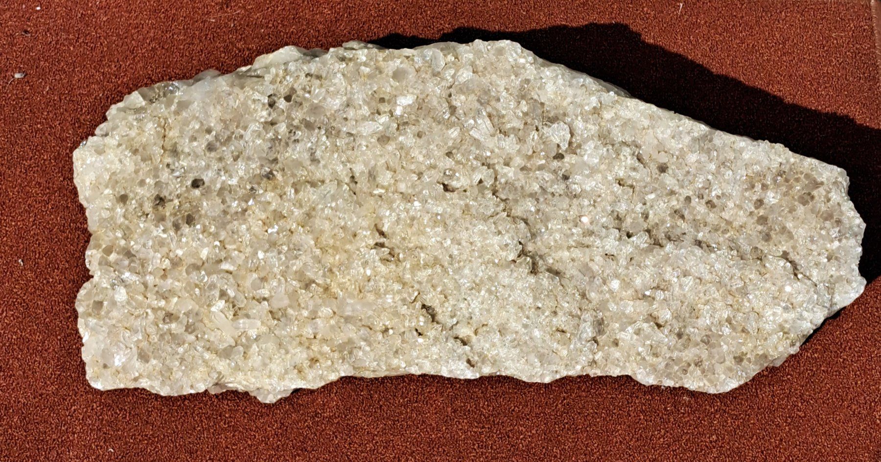 Minerali & Pietre curative: Amas de Quartz / Druse de Cristal de Roche – Usato da Le Locle venduto da Lapidary.Duc 2