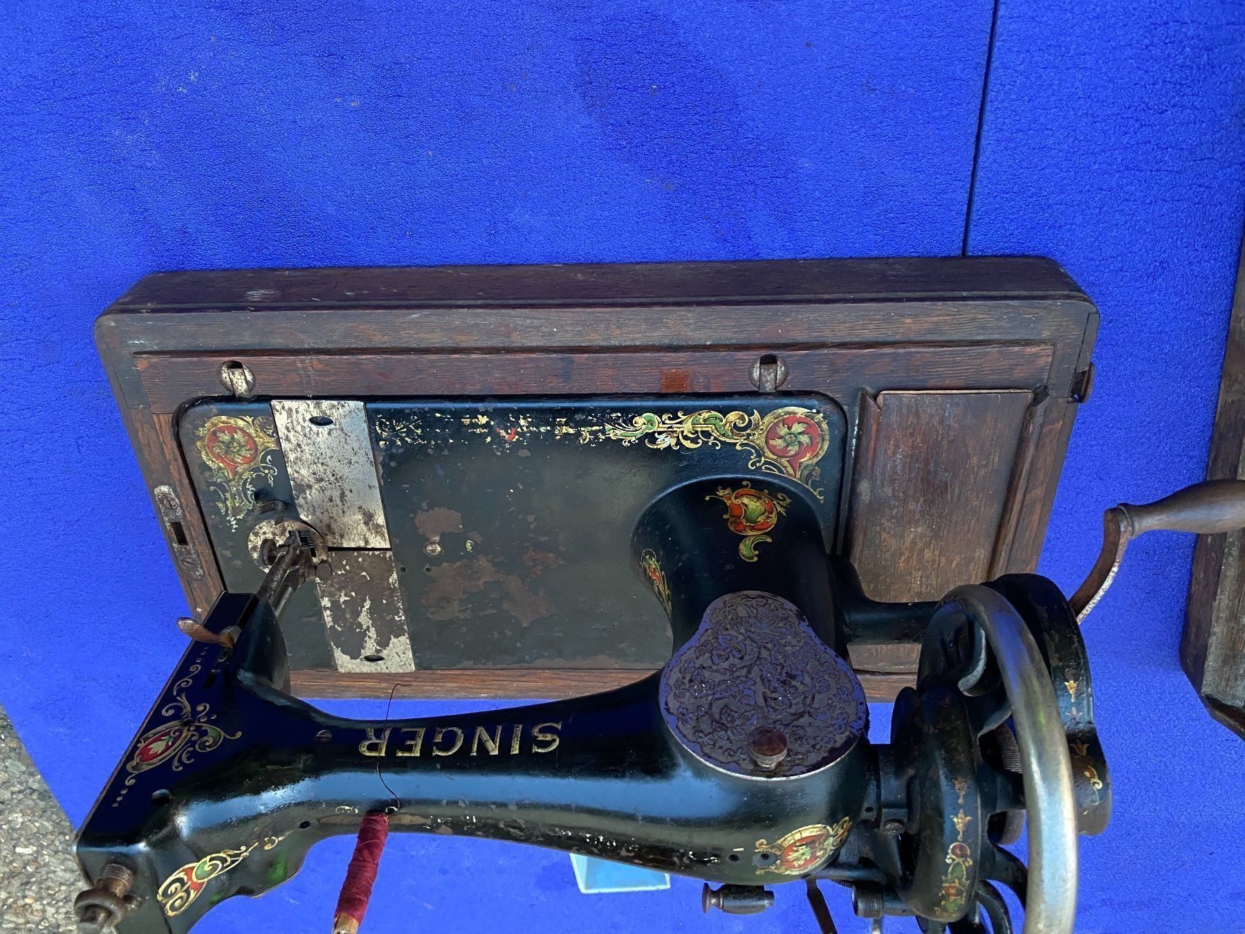 Macchine da cucire: Machine à coudre singer – Difettoso da Vevey venduto da Chupita-met 4