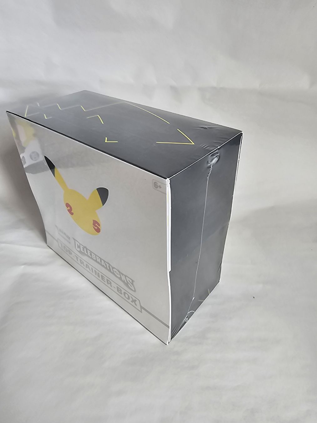 Pokémon Carte collezionabili: Pokemon Celebrations ETB (DE) – Nuovo e nell'imballaggio originale da Aadorf venduto da A_L_PKM_01 2