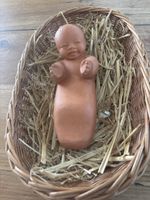 Krippenfigur Jesuskind, Ton, handgemacht, Vintage.