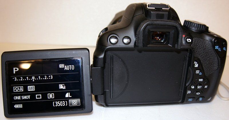 Canon Fotocamera: Canon EOS 650D Digital Spiegelreflex Kamera – Usato da Dottikon venduto da Floppidogg77 4