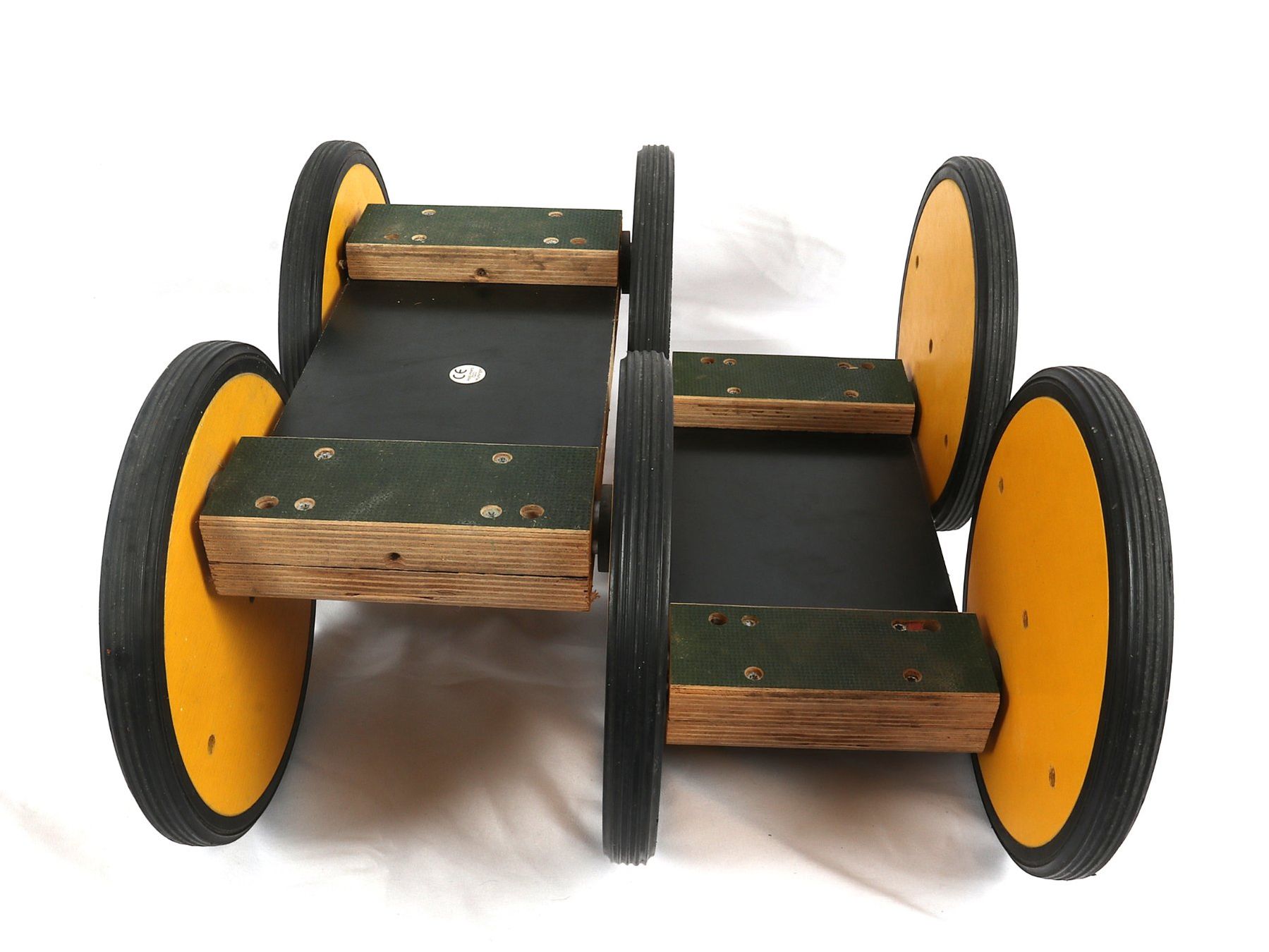 Fahrzeuge für Kinder: PEDALO – Gebraucht aus Steinen von Restwert_Steinen 5
