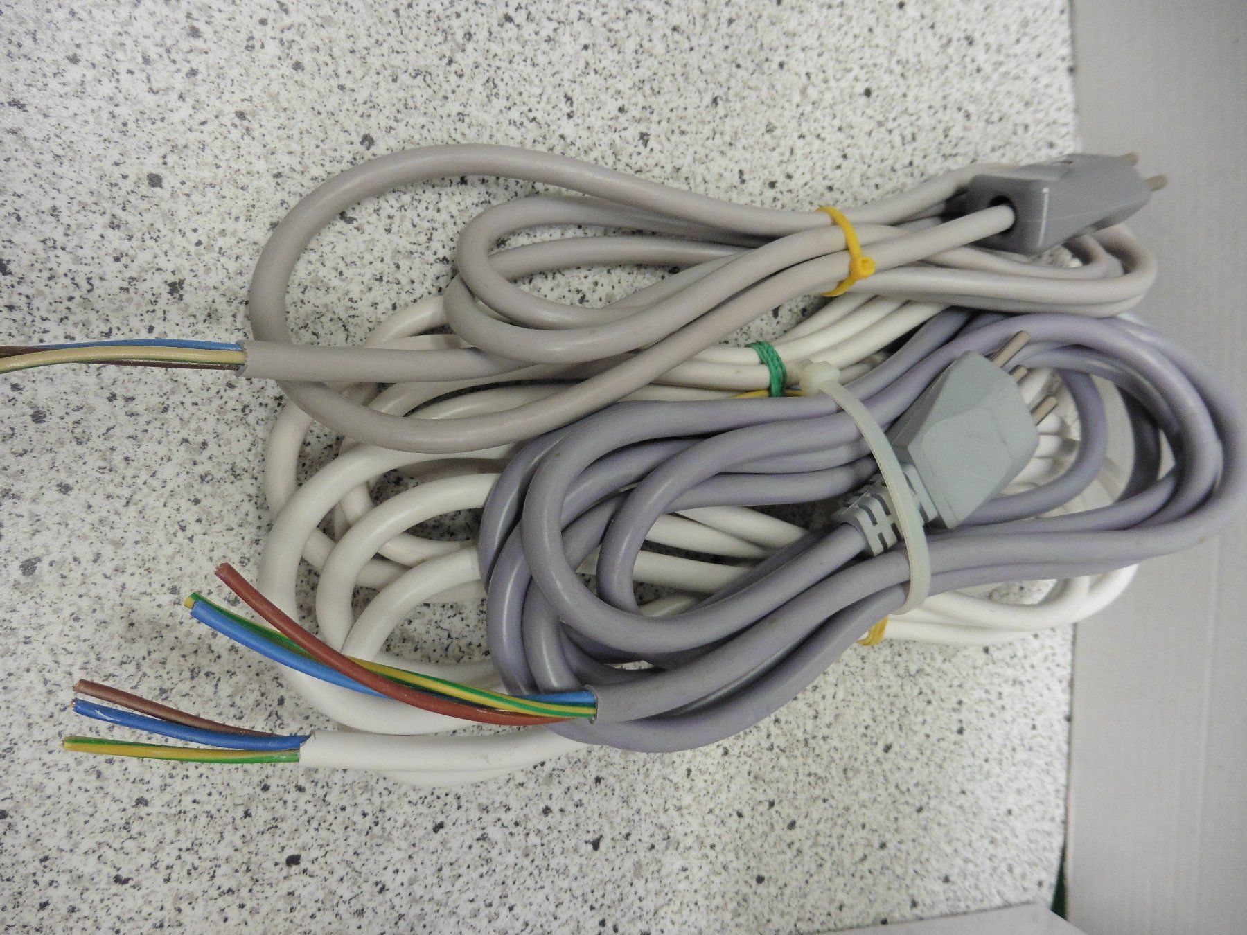 Cavi: Elektrokabel – Nuovo (secondo la descrizione) da Mönchaltorf venduto da boesi51 4