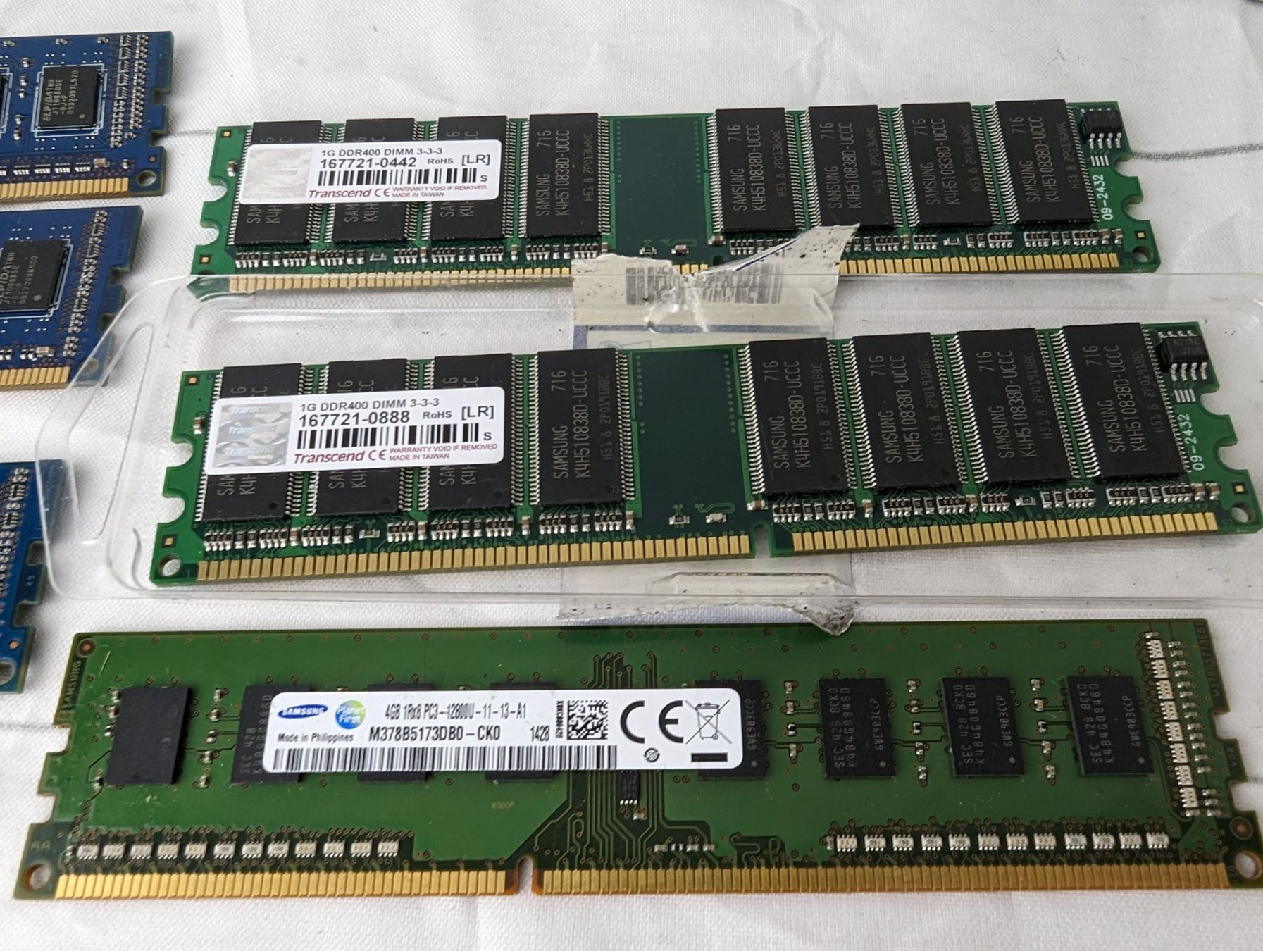 Schede di memoria: Grosser Lot RAM Riegel Div Speeds – Usato da Baden venduto da swiss-alps 1