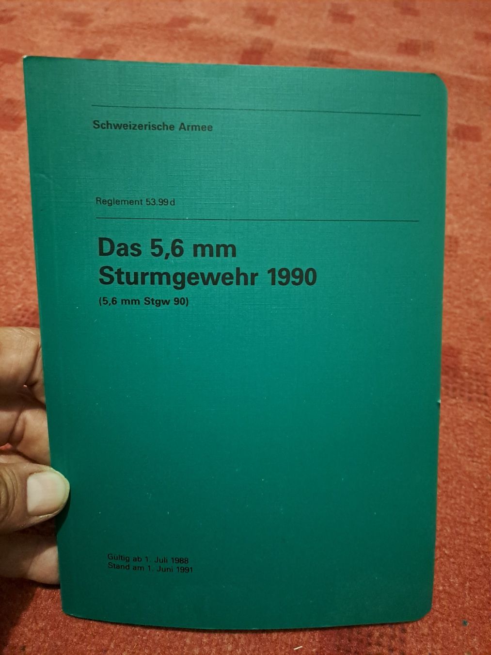 Bücher: Reglement  " Das Sturmgewehr 90 " – Gebraucht aus St.Gallen von Infanteriewerk 1