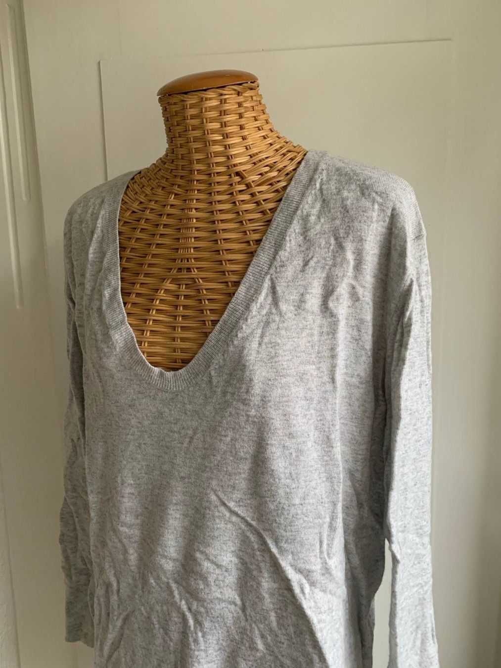 Pullover & Sweatshirts: Pullover hellgrau - L – Gebraucht aus Zürich von Diazaio 1