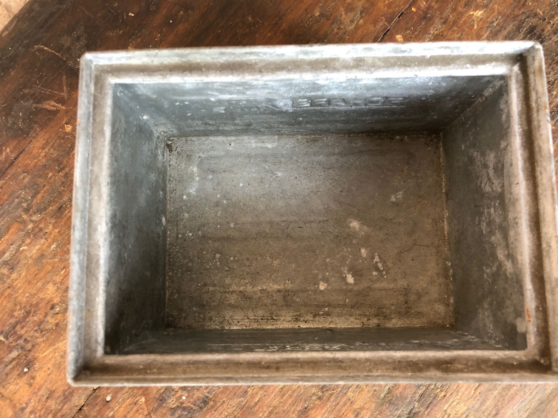Dosen: Schäfer Kasten, kleine massive Eisenbox Tolle, alte Box, – Gebraucht aus Laufenburg von industrial-silence 3