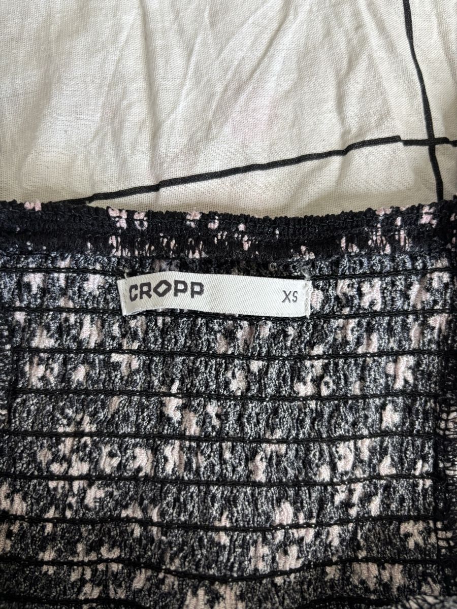Vestiti: Cropp Floral Print Mini Dress – Usato da Bern venduto da kri_y8h8 2