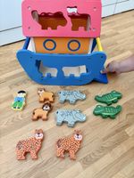 Holzspielzeug Noahs Arche mit Tieren und Figuren gebrauchtes